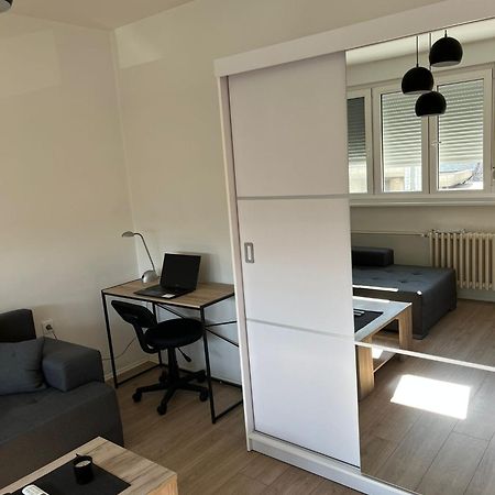 Cosy Apart Aca Belgrado Buitenkant foto